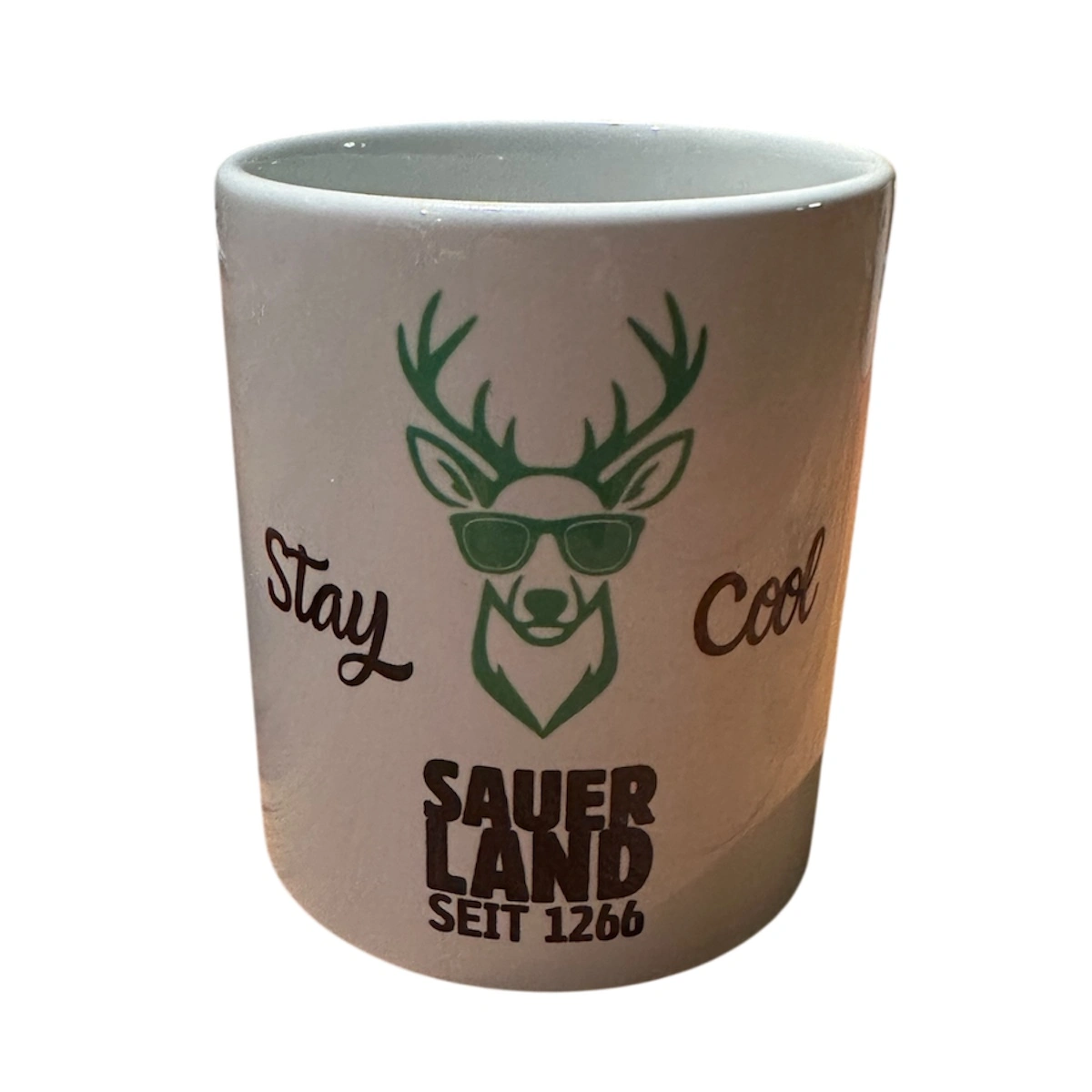 „Originelle Geschenkidee: Hirschkopf-Tasse ‘Stay Cool – Sauerland seit 1266’“-zoom